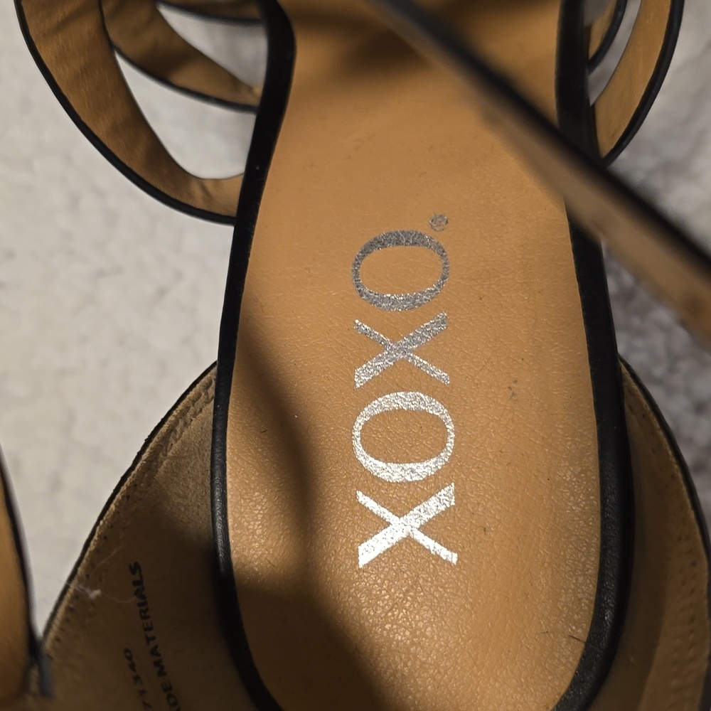 XOXO Black Strappy Heels - Picture 9 of 12